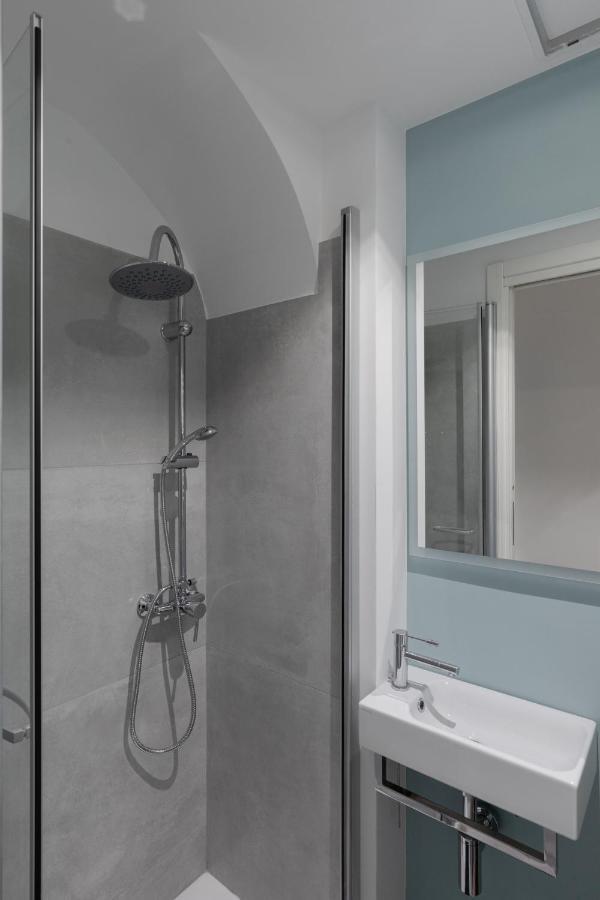 50 Steps To Navona Apartment Рим Екстериор снимка